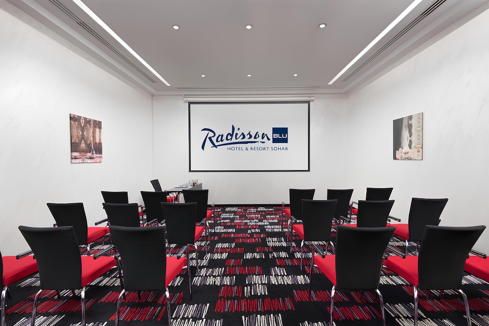 RADISSON BLU HOTEL, SOHAR 60/72
