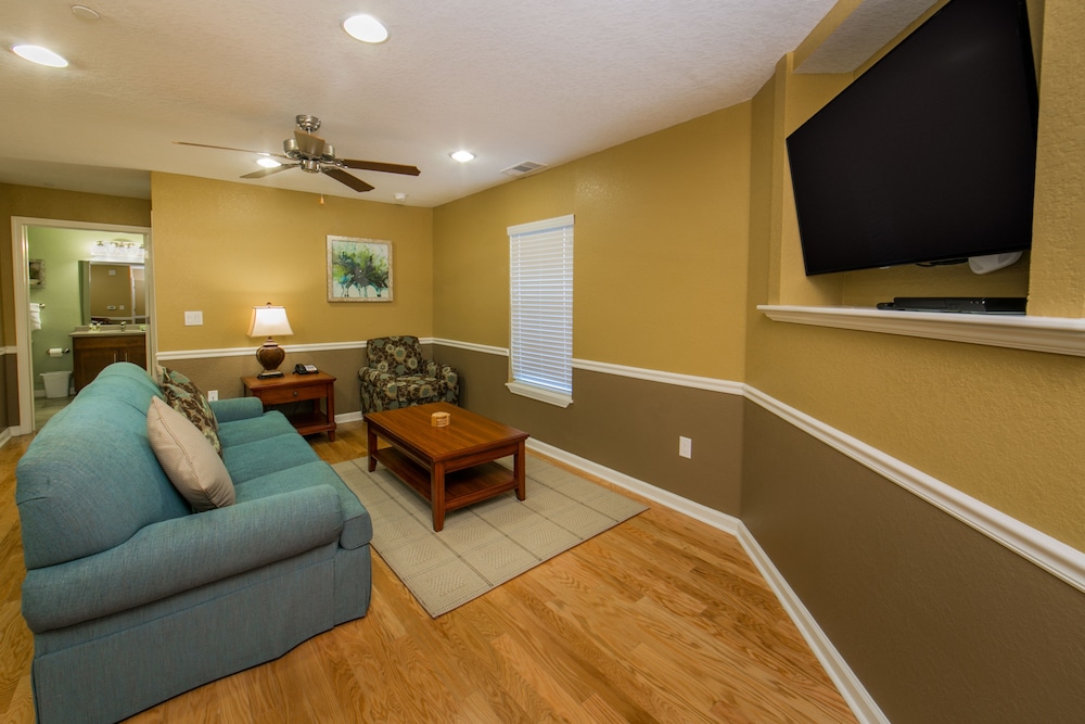 Holiday Inn Club Vacations Orlando Breeze Resort 30/55
