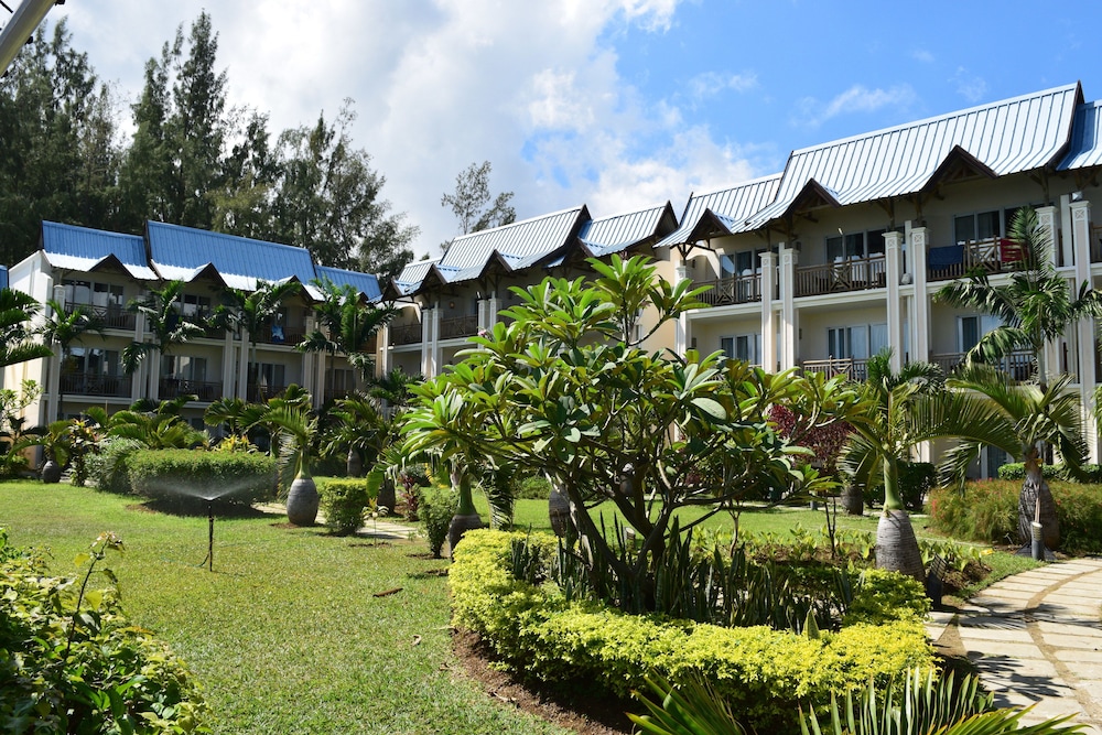 Pearle Beach Resort And Spa 27/34