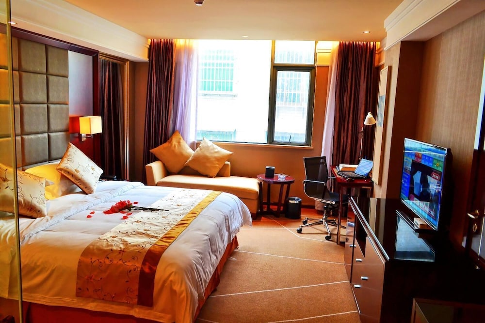Ramada by Wyndham Pingtan Hotel 7/22