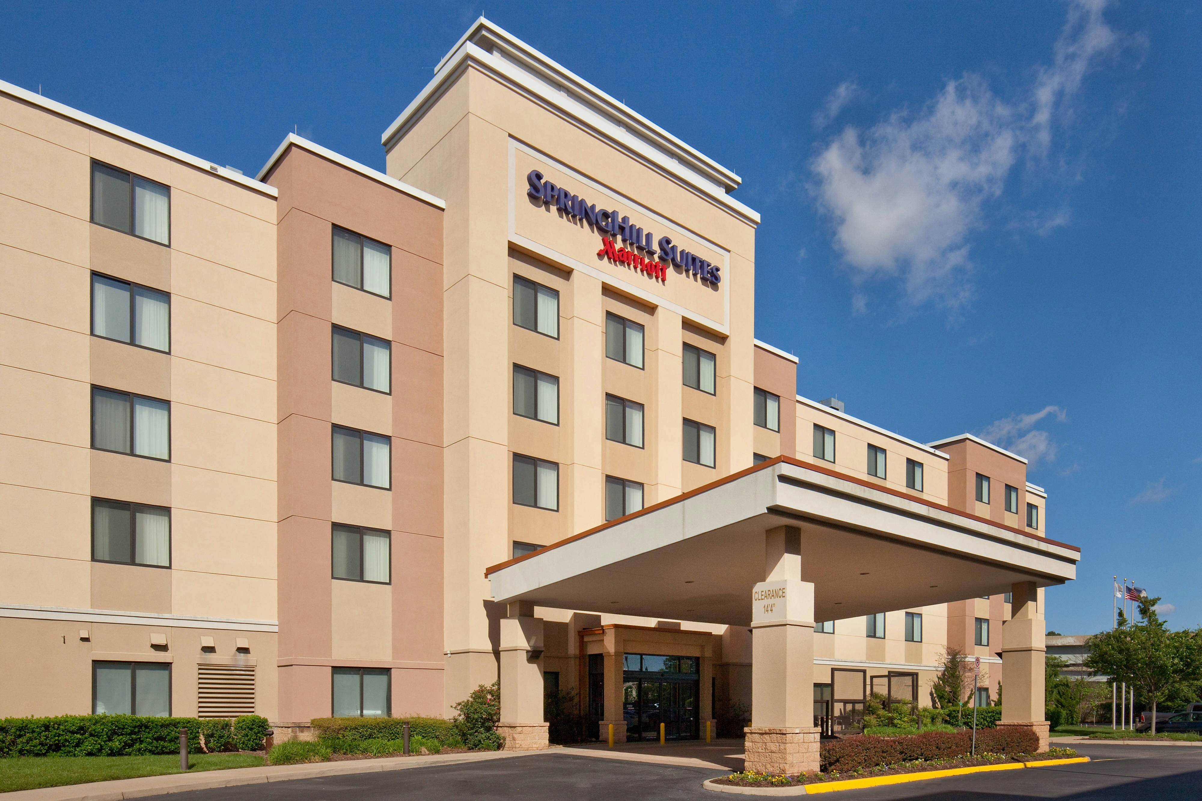 SPRINGHILL SUITES BY MARRIOTT CHESAPEAKE GREENBRIER 2/39