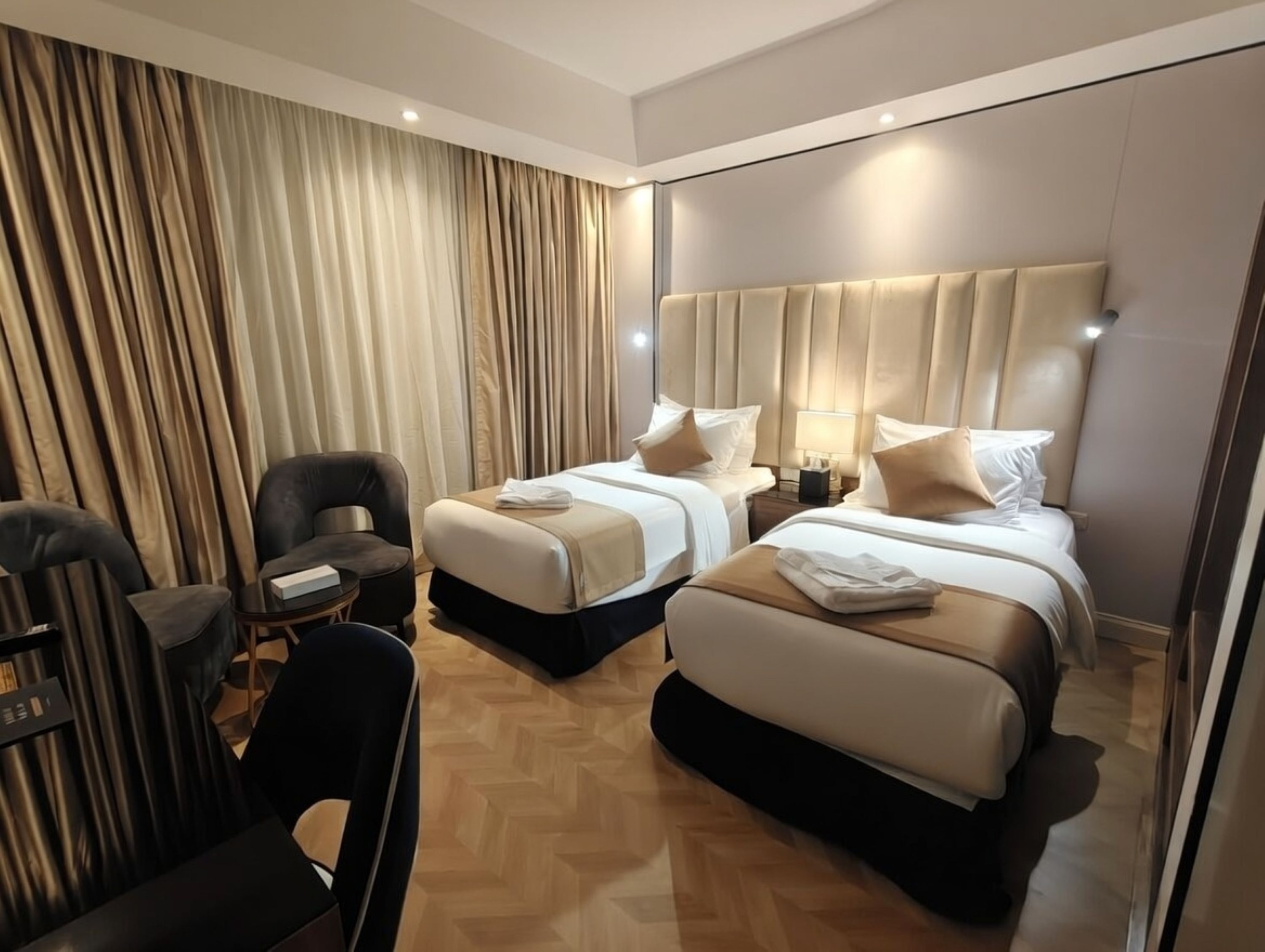 غرفة قياسية بسريرين منفصلين، Smayah Residence 4/10