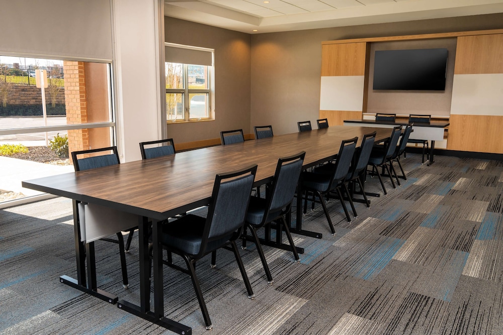 Hyatt House Nashville Franklin Cool Springs 32/38