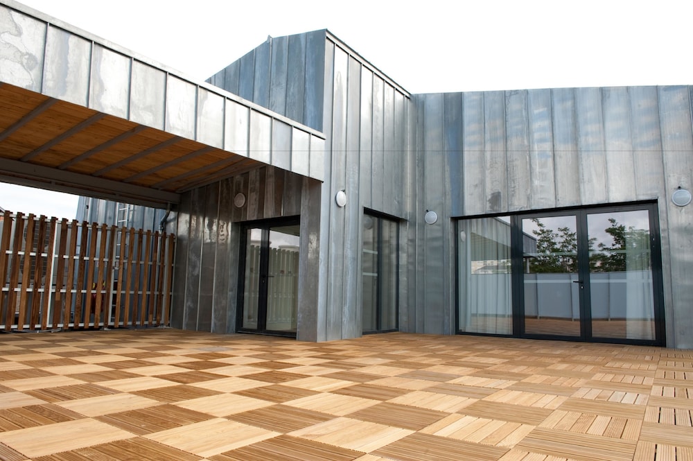 CAMPANILE LIMOGES CENTRE - GARE 63/70