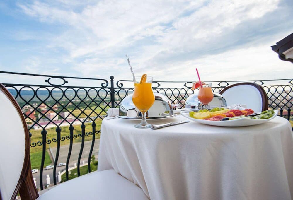 Grand Hotel Italia 32/42