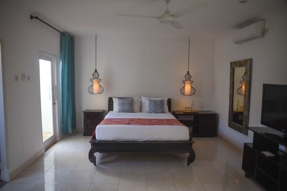 Pesona Beach Resort Spa 30/58
