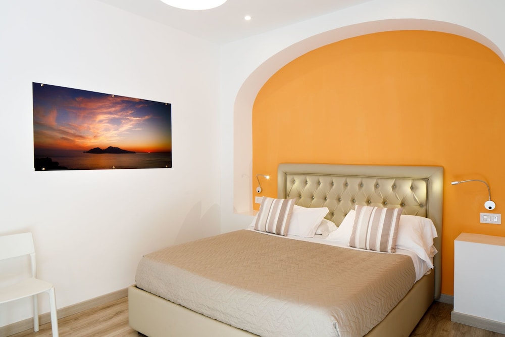 1 BEDROOM, COMFORT, DOUBLE OR TWIN BED, TERRACE