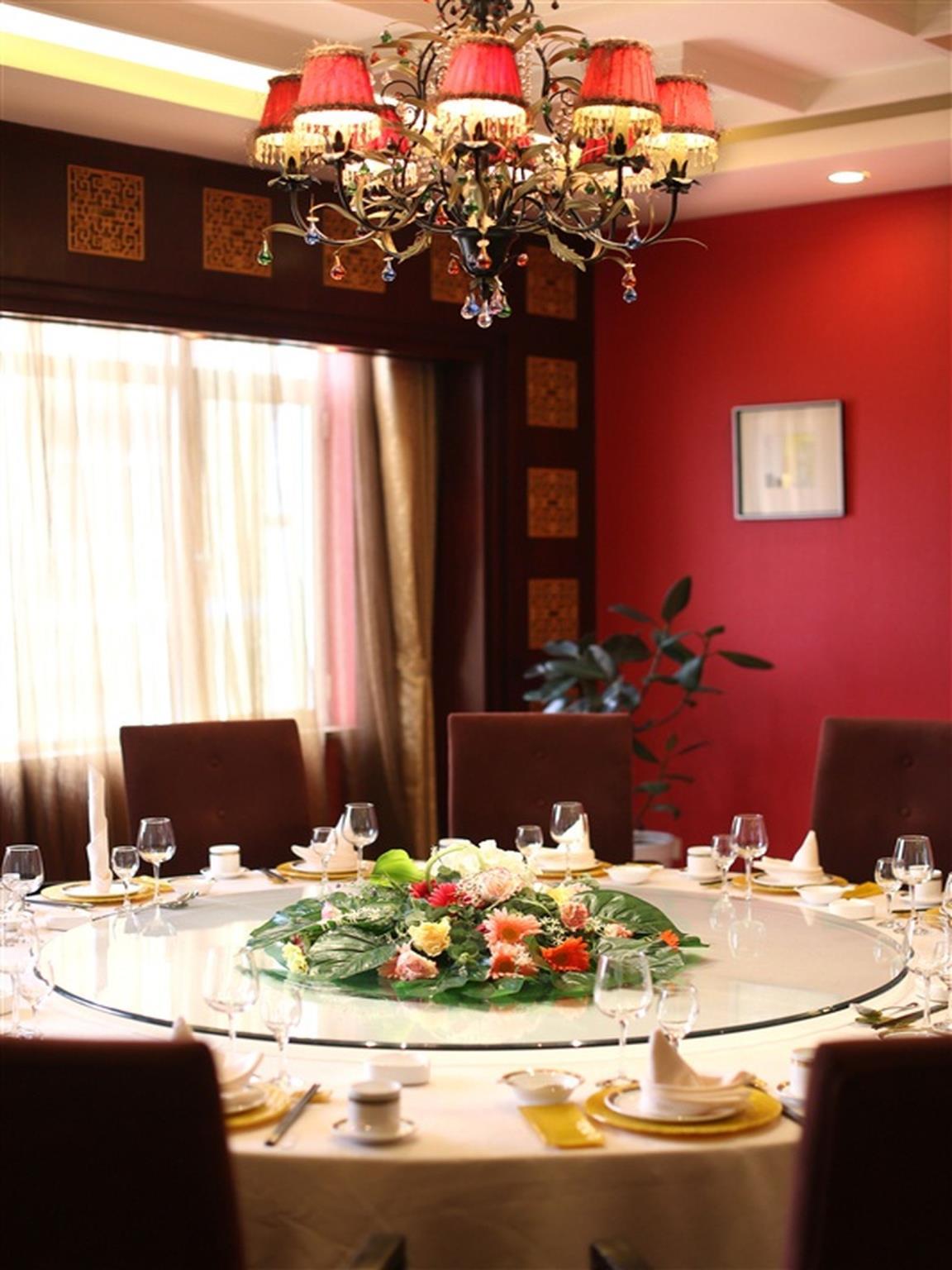 Qingdao Kuaitong International Hotel 40/43