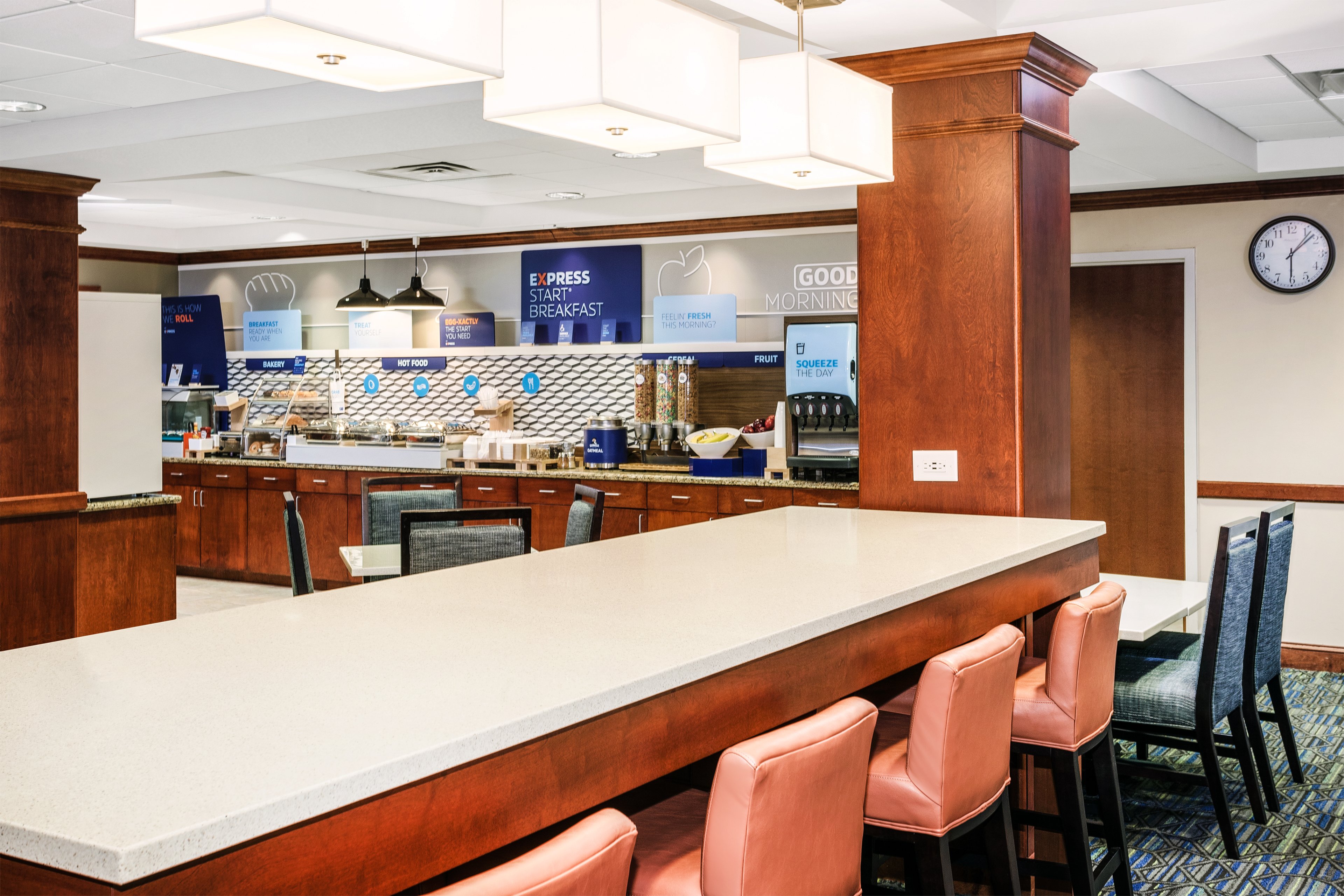 Holiday Inn Express Hotel Suites Hampton South Seabrook 62/78