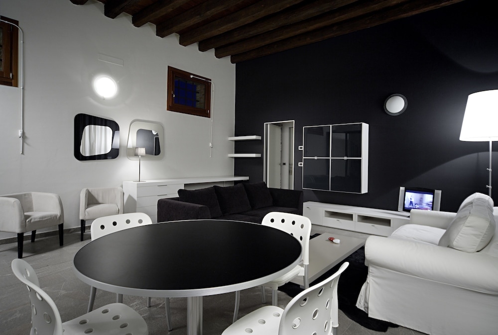 Villa Moro Lin 26/43