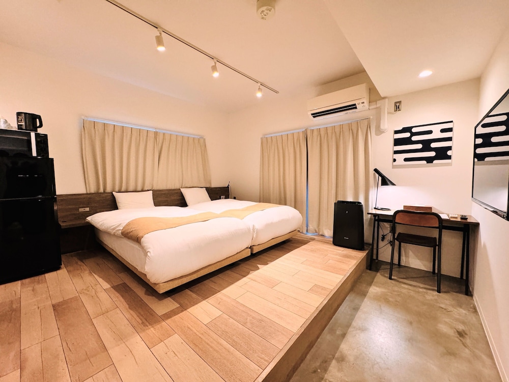 STANDARD, TWIN BEDS