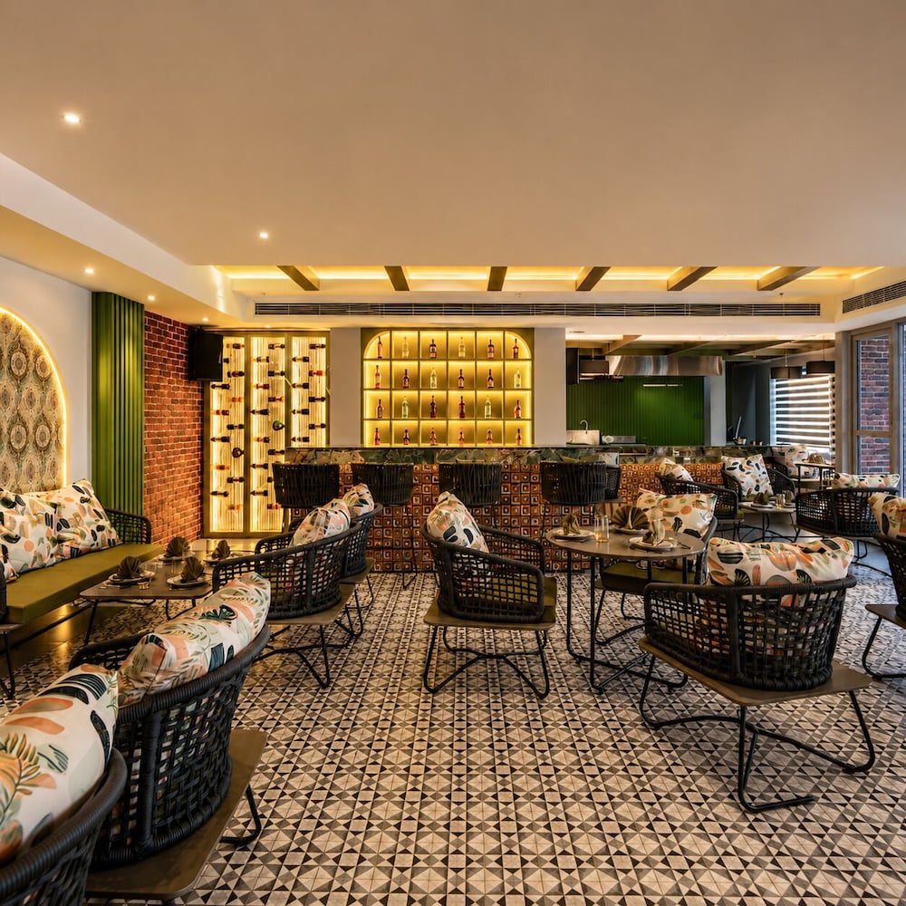 Regenta Place Amritsar 84/92