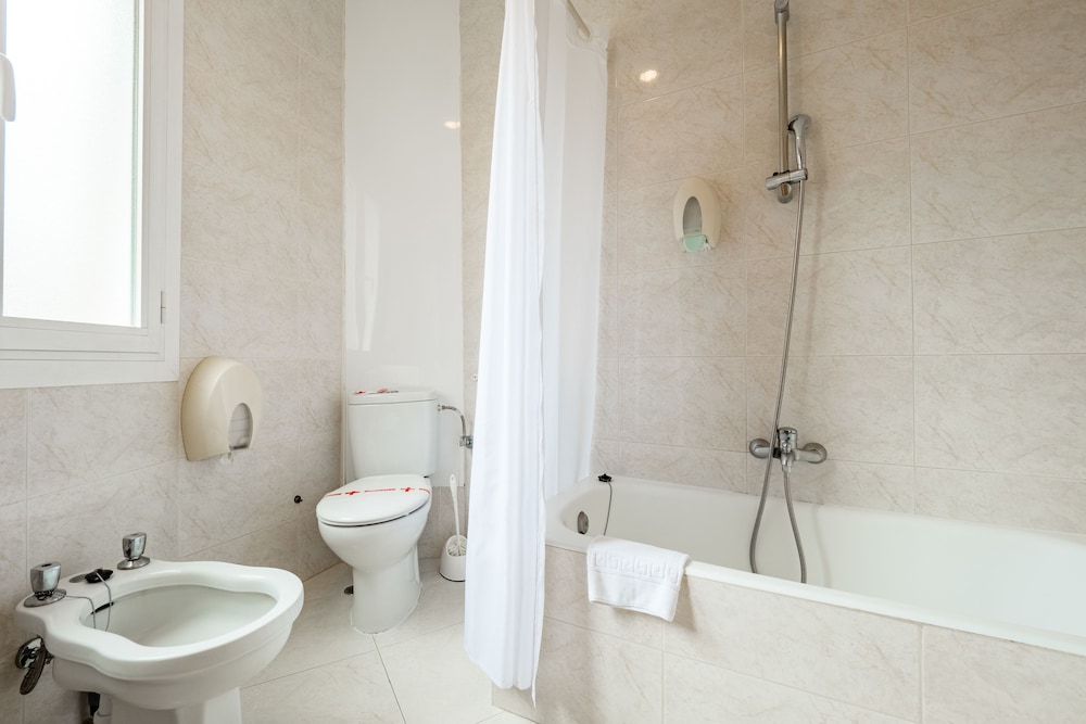 Hotel Amic Colon 47/50