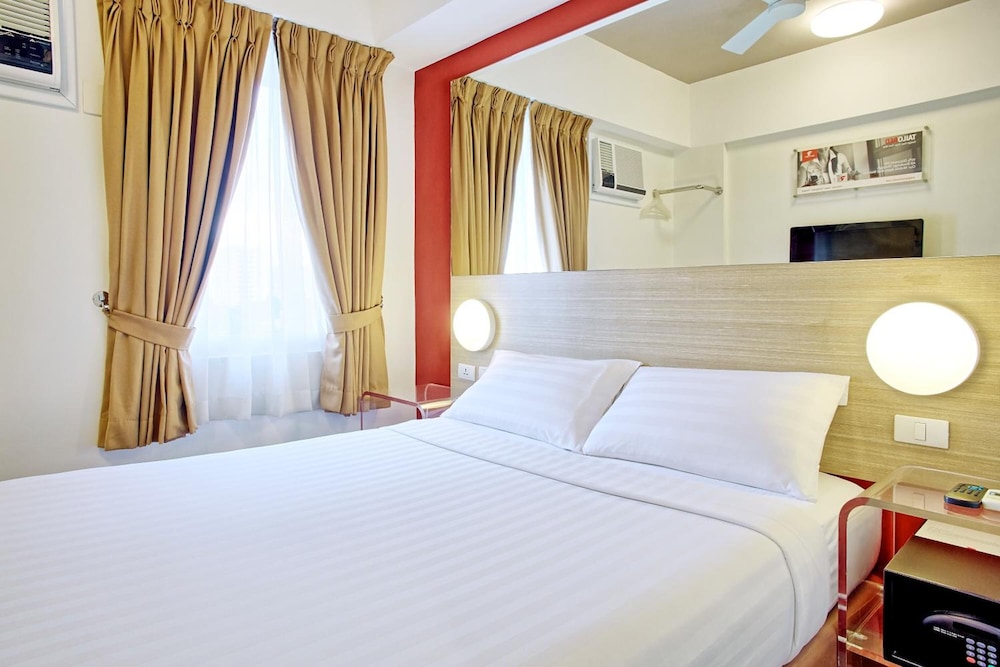 Red Planet Cebu 22/50