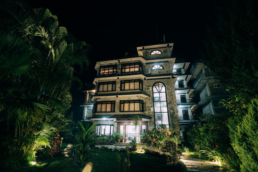 Hotel Tulsi 4/50