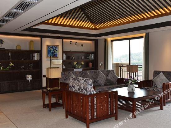 Rising Hot Spring Resort Kunming 19/27