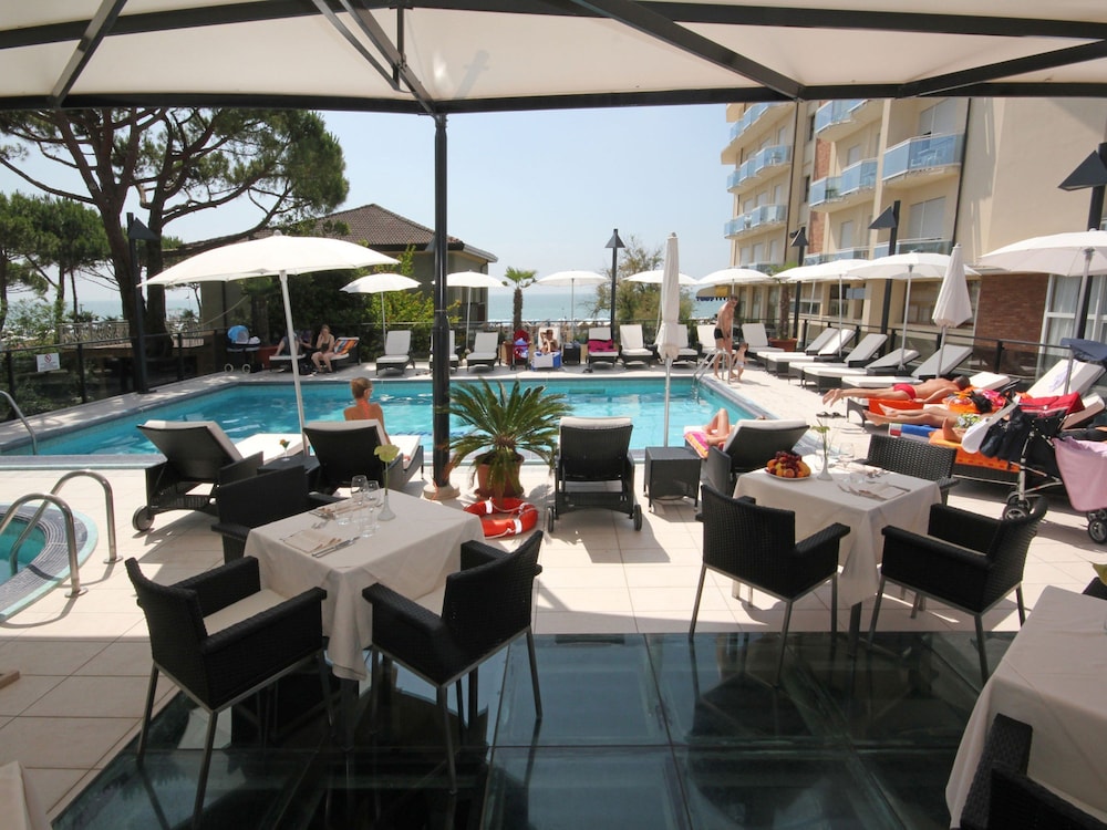 Hotel Europa Jesolo 68/73