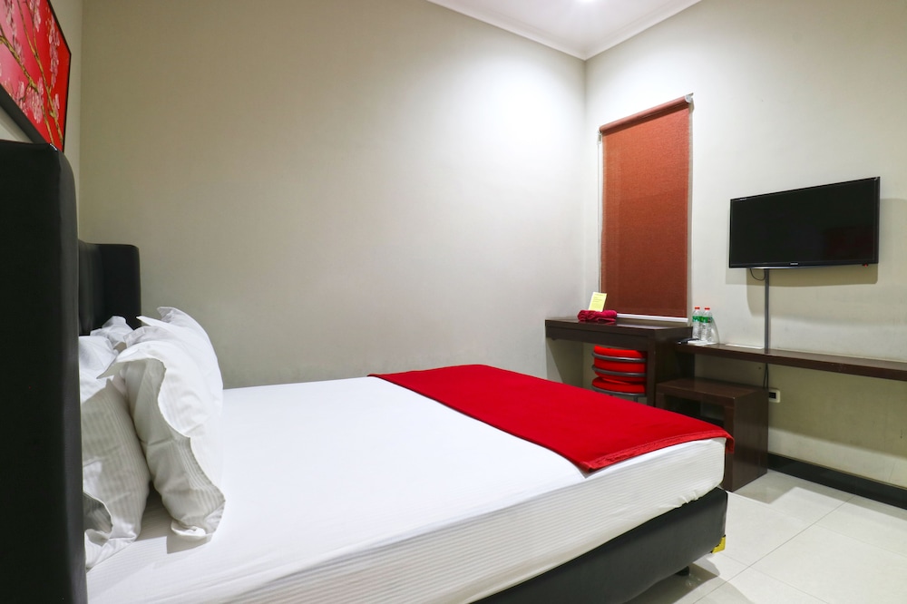 Chiaro Hotel Syariah 8/15