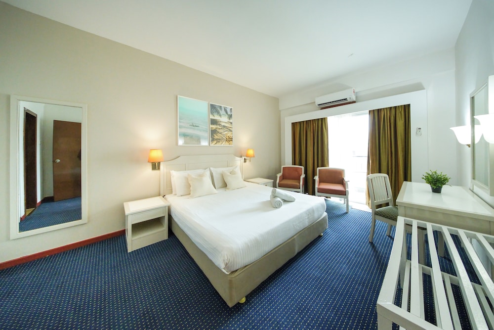 Rainbow Paradise Premium Resort Tanjung Bungah 24/50