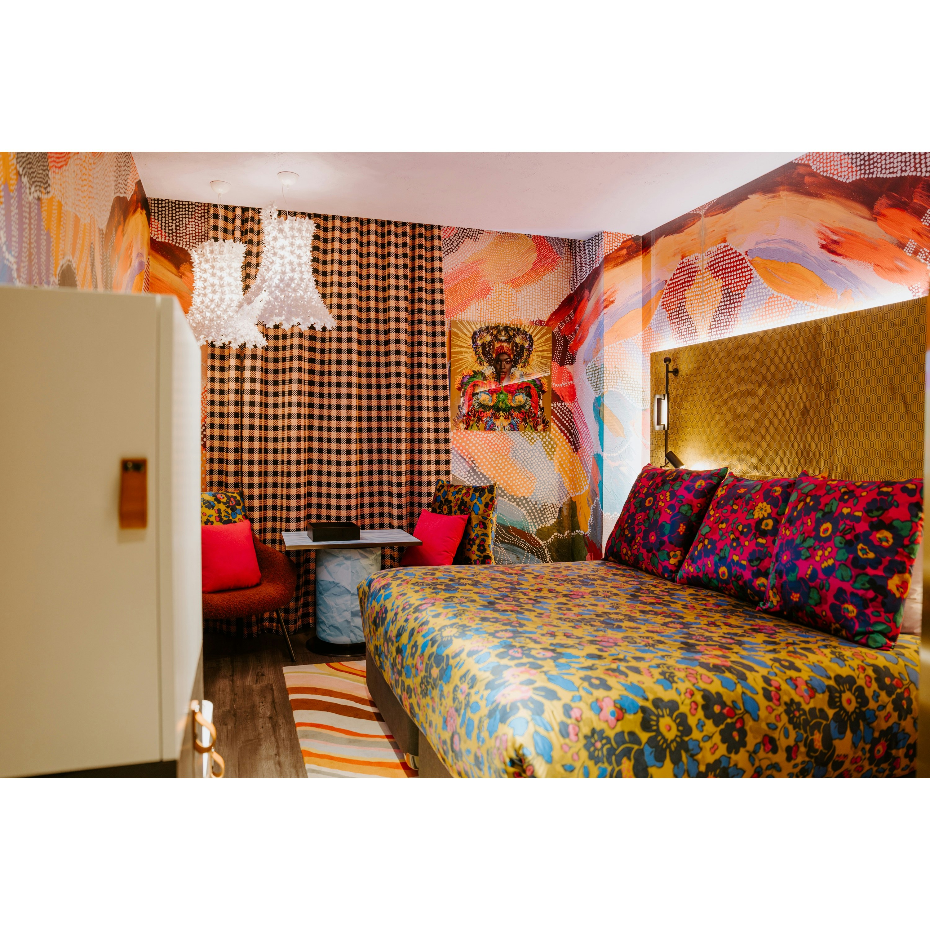 Heritage, King Bed