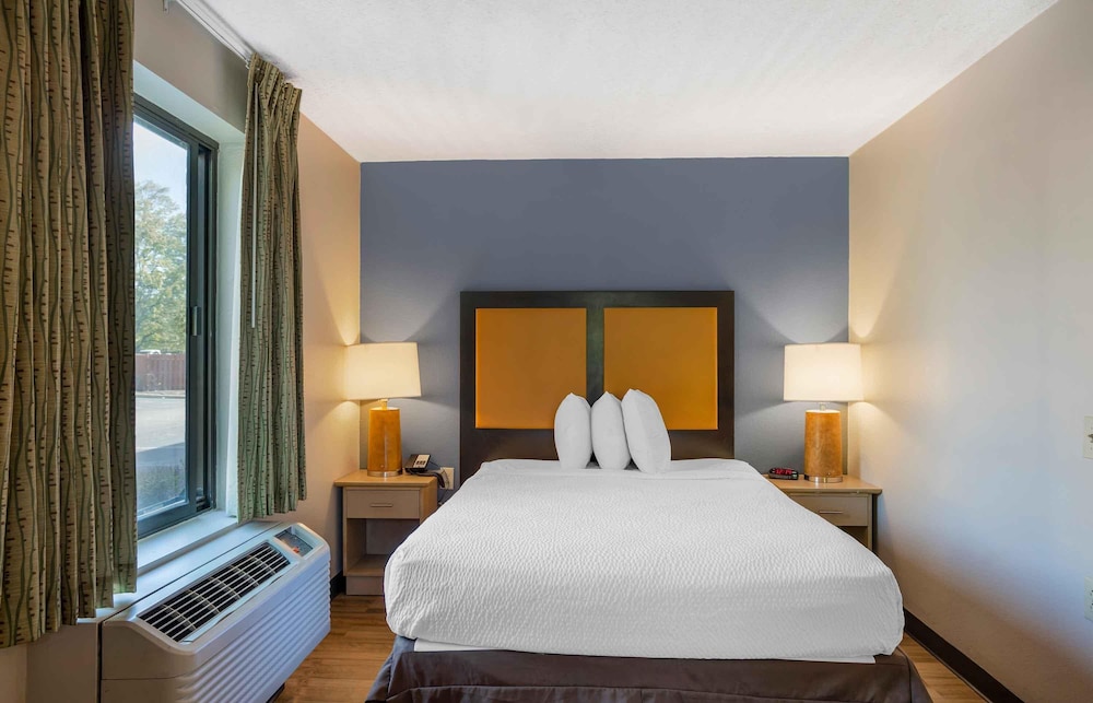 Extended Stay America Philadelphia-Airport- Bartram Ave. 27/55