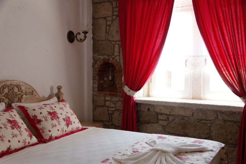 Alacati Ciftekuyu Butik Otel 8/16
