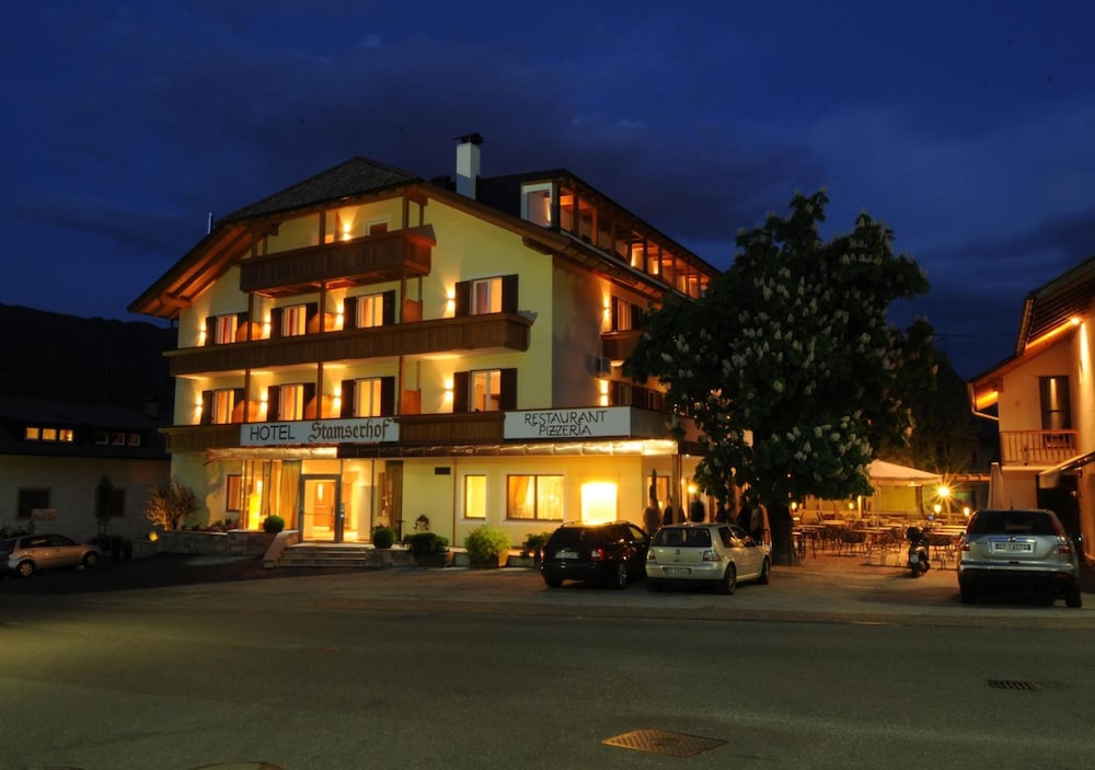 HOTEL STAMSERHOF 1/57