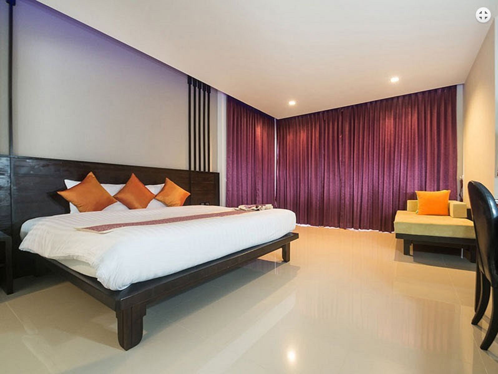Deluxe, Bungalow, Sunset Wing