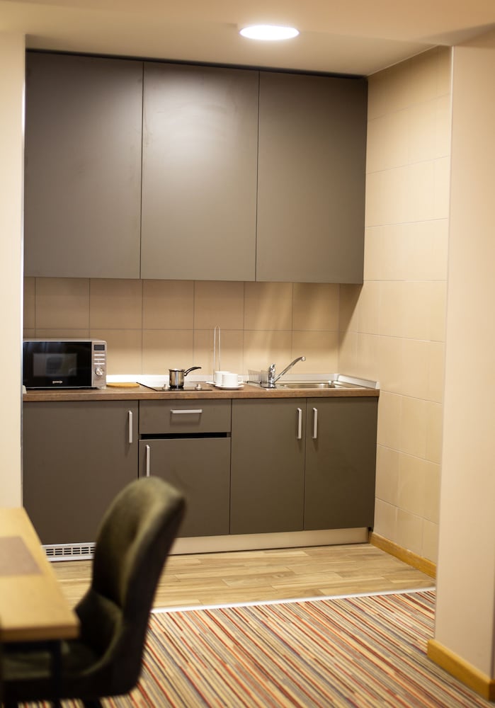 HOTEL TESLA SMART STAY 36/43