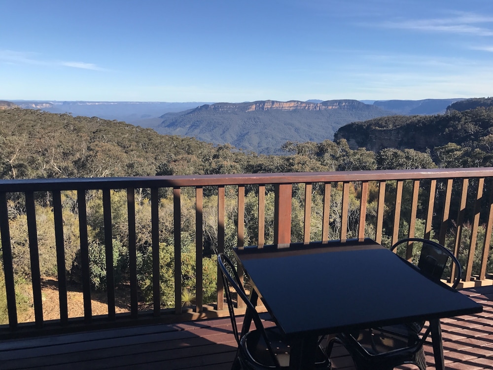 VALLEY OF THE WATERS B&B 19/51