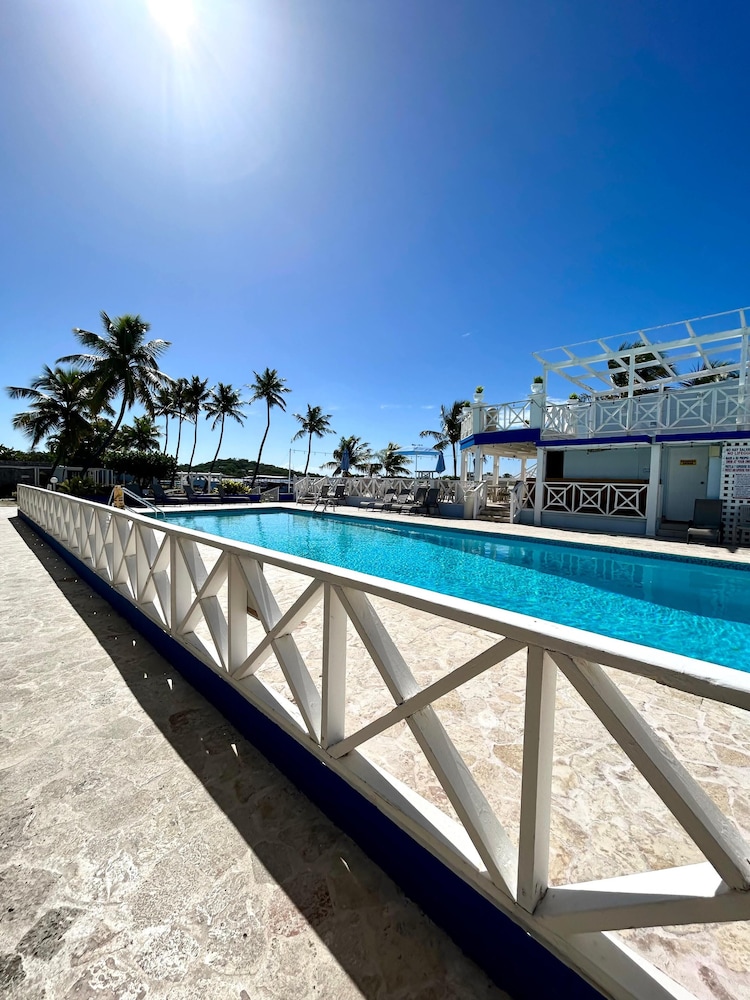 Parador Villa Parguera 2/50