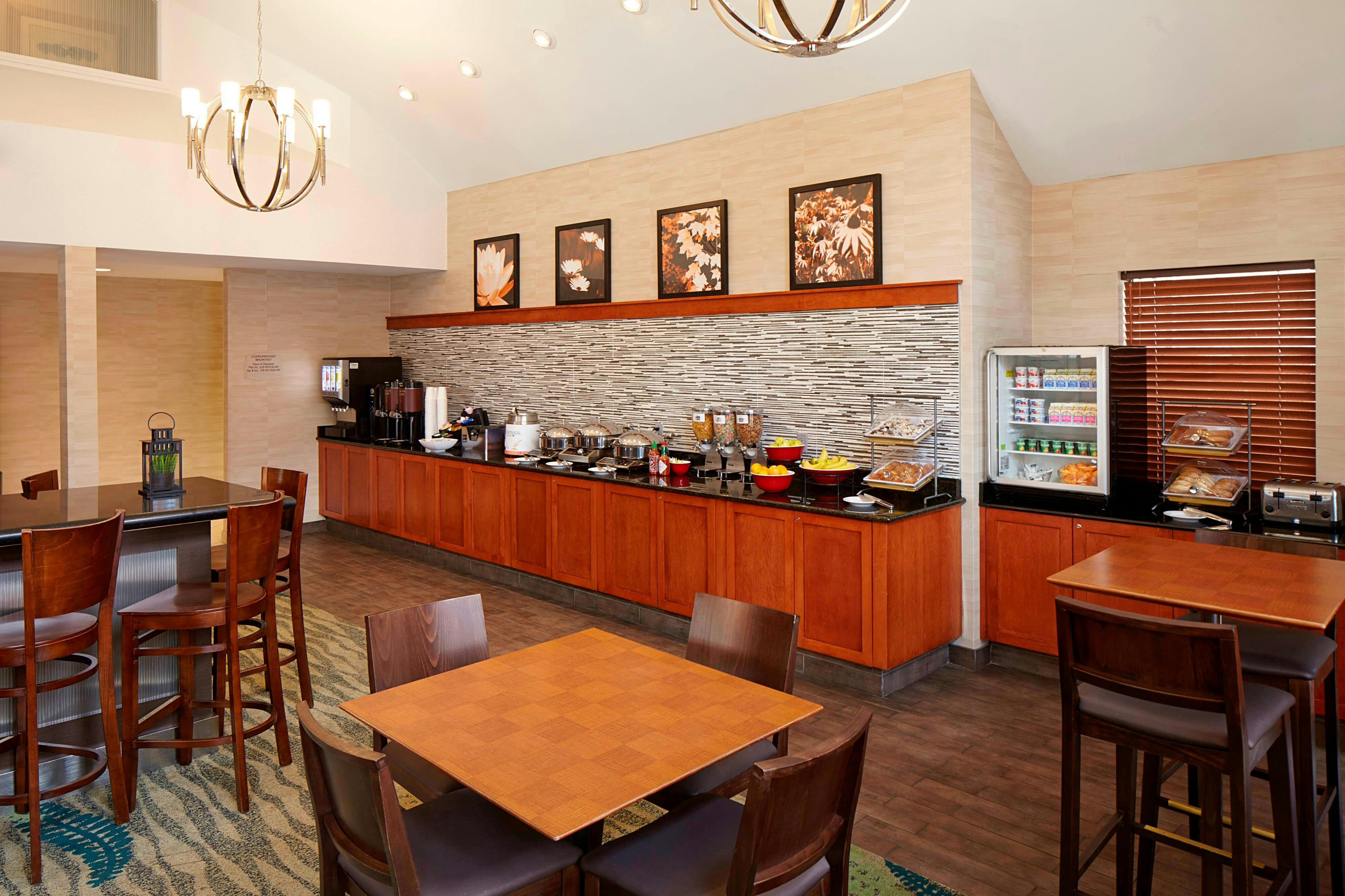 Residence Inn Minneapolis Eden Prairie 24/32
