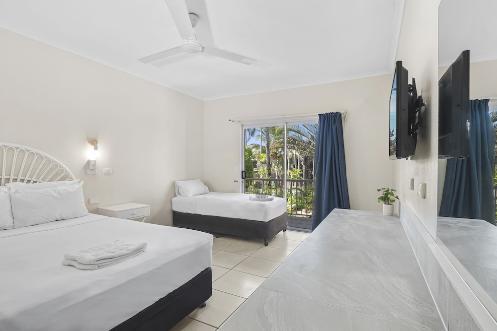 Hotel Tropiq 36/95