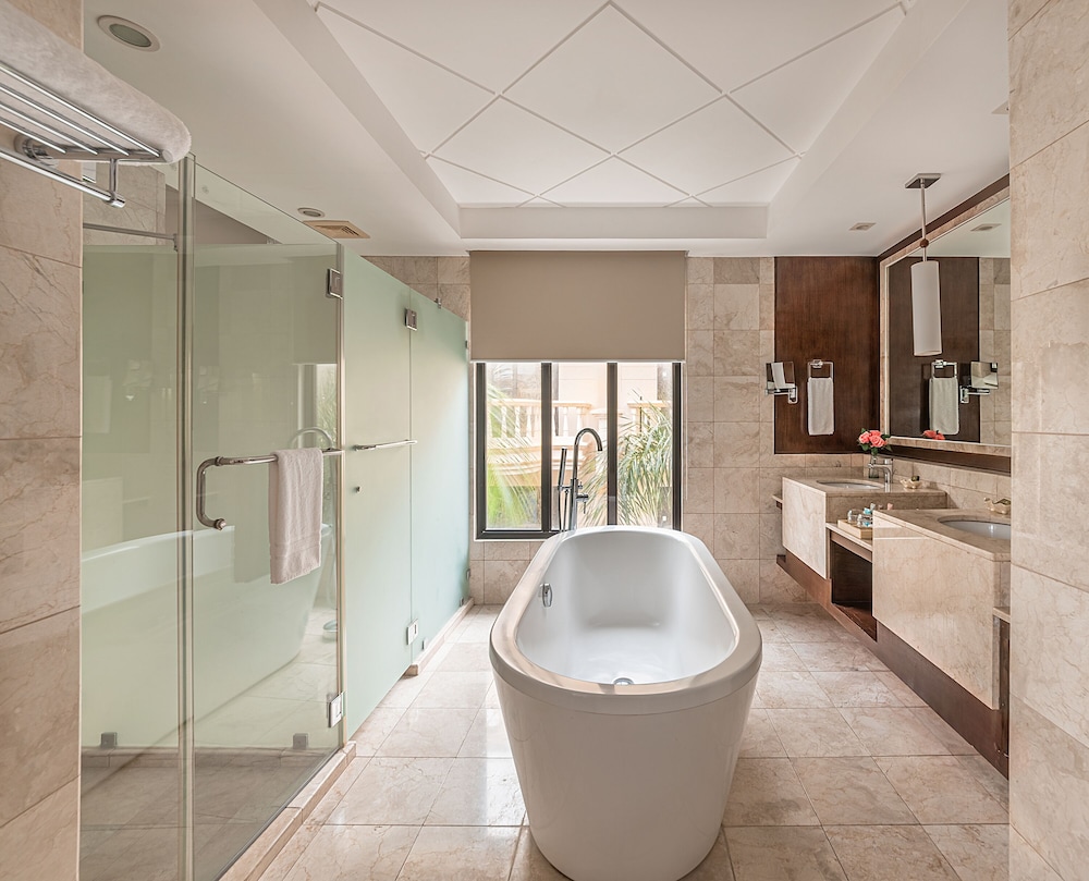 Henann Garden Resort 44/45