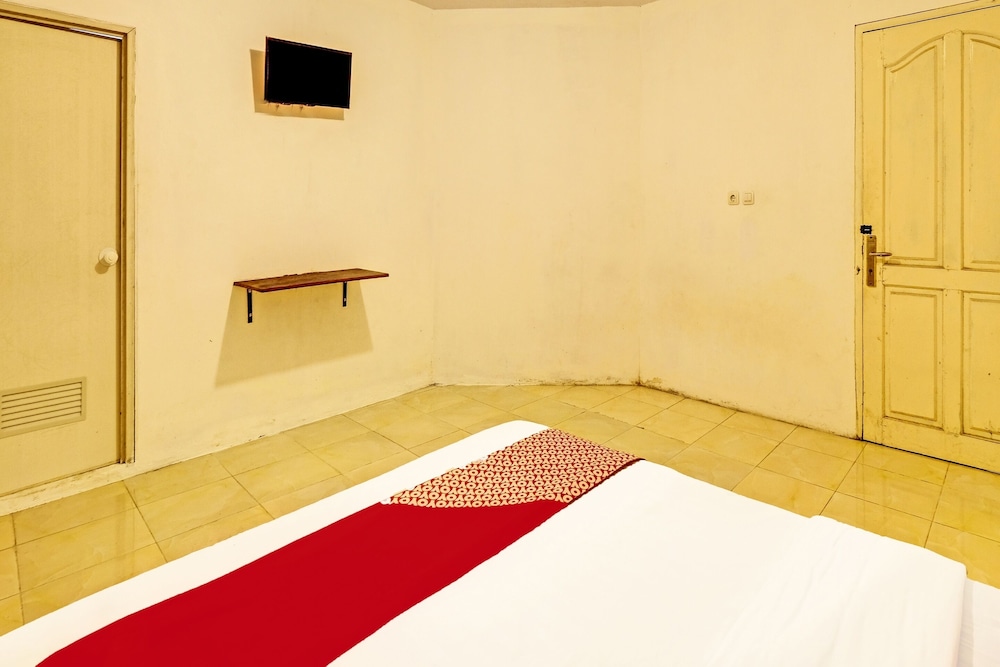Hotel O Semarang near Bandara Ahmad Yani formerly Rumah Ceria 28/40