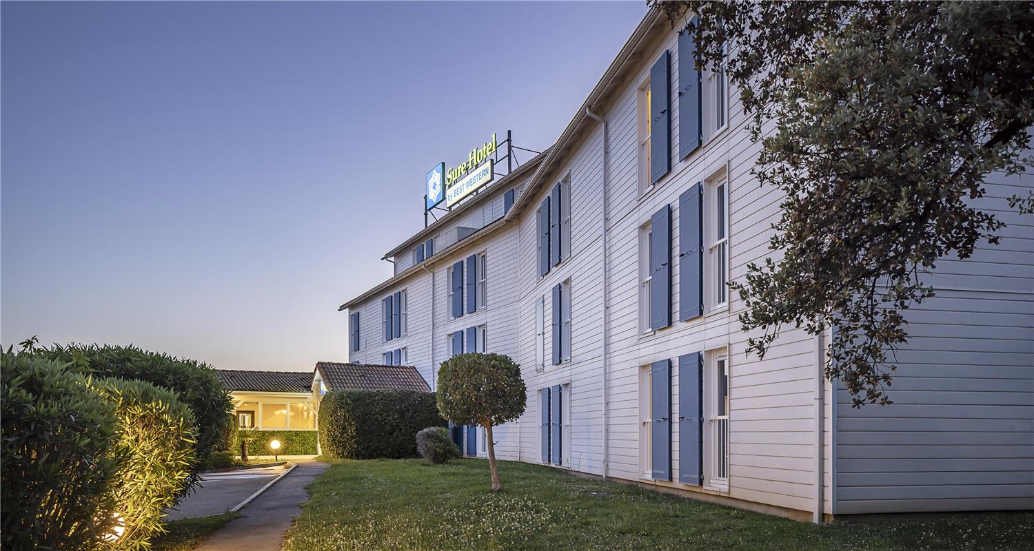 Sure Hotel by Best Western Nimes Est 1/19