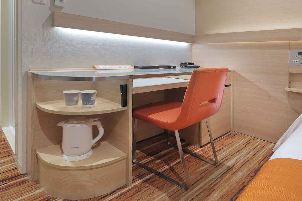 Keio Presso Inn Akasaka 64/70