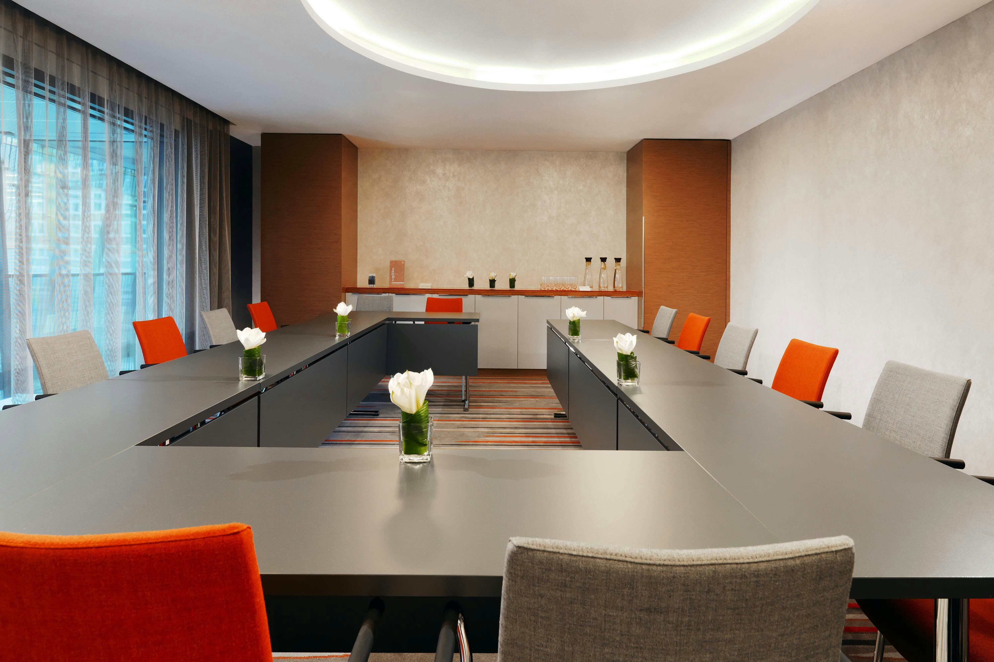Sheraton Zurich Hotel 41/46