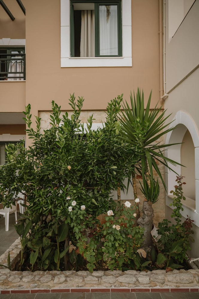Dionysos Apartments And Studios 53/61