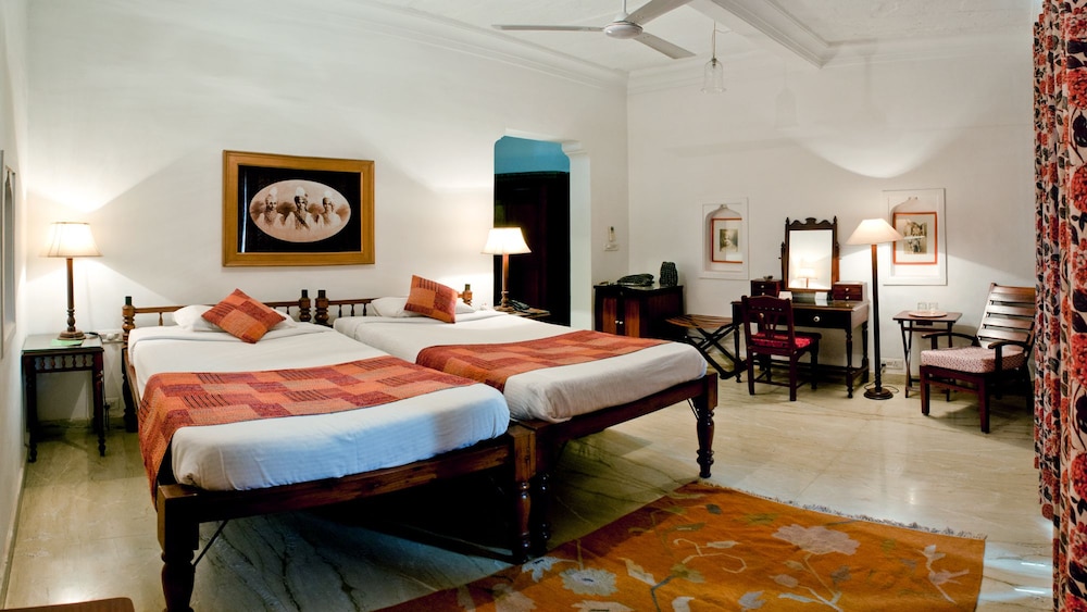 Neemrana's - Deo Bagh 19/48