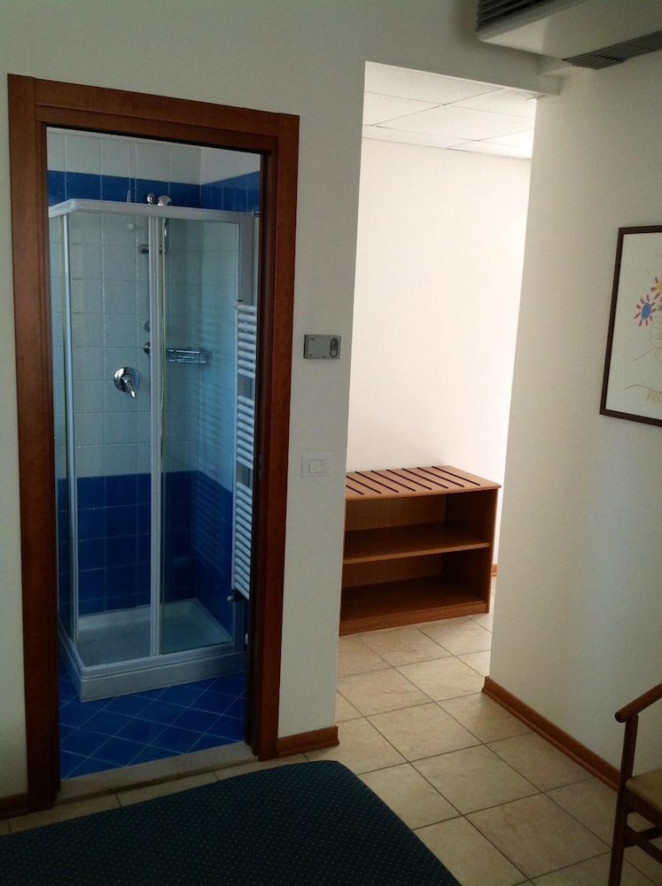 HOTEL IVANA 15/31
