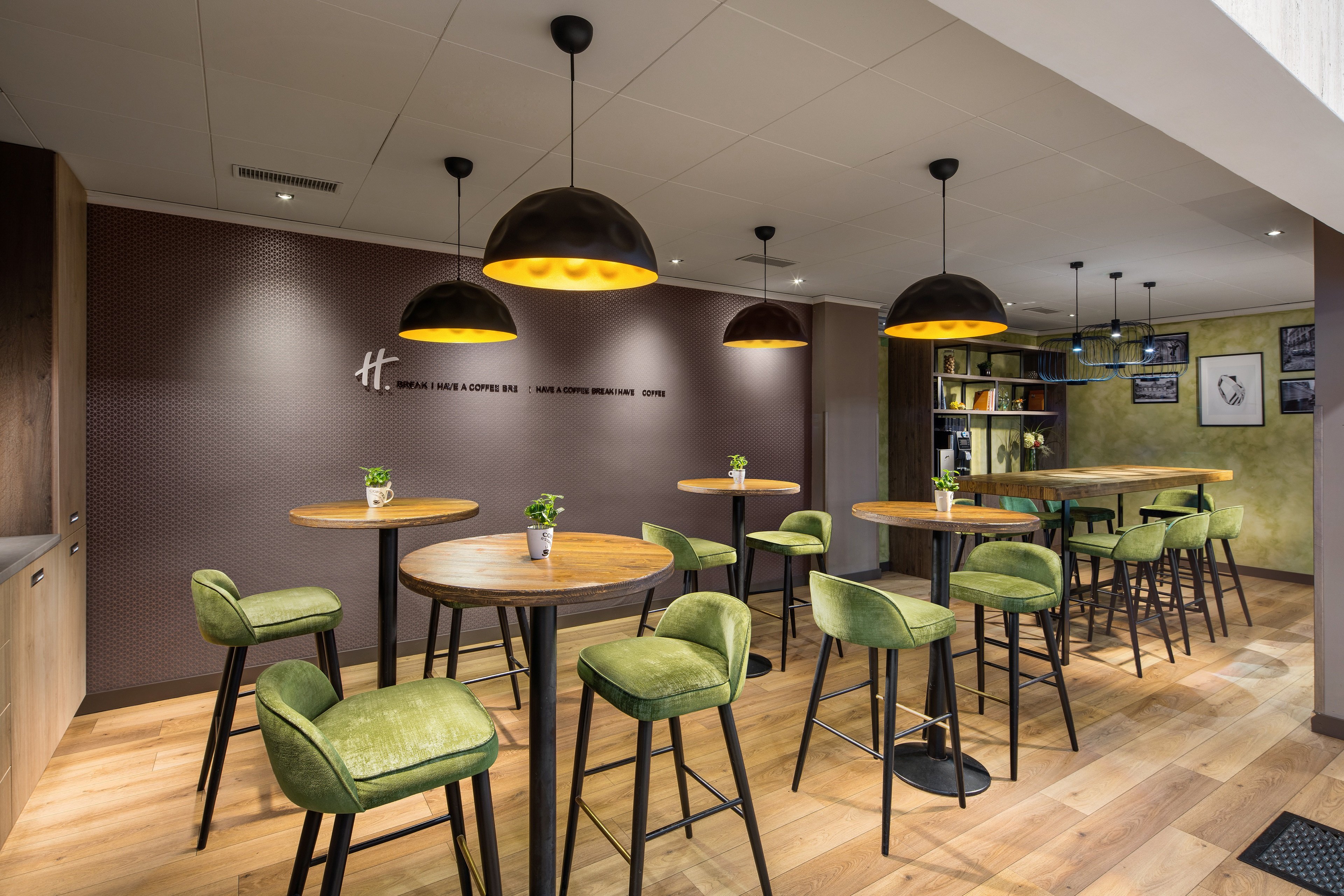 Holiday Inn Rome Eur Parco Dei Medici 45/77