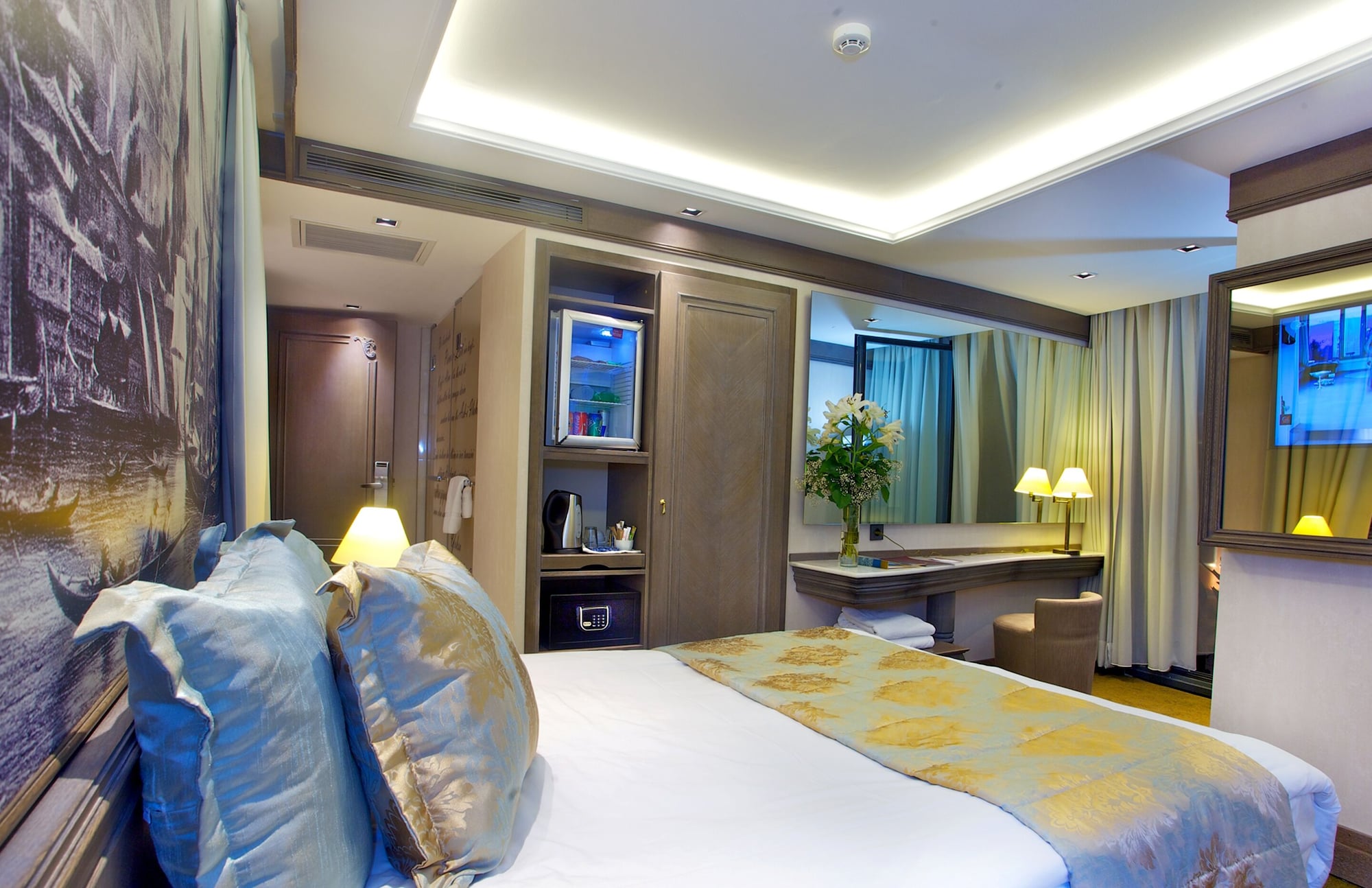STANDARD, DOUBLE OR TWIN BED