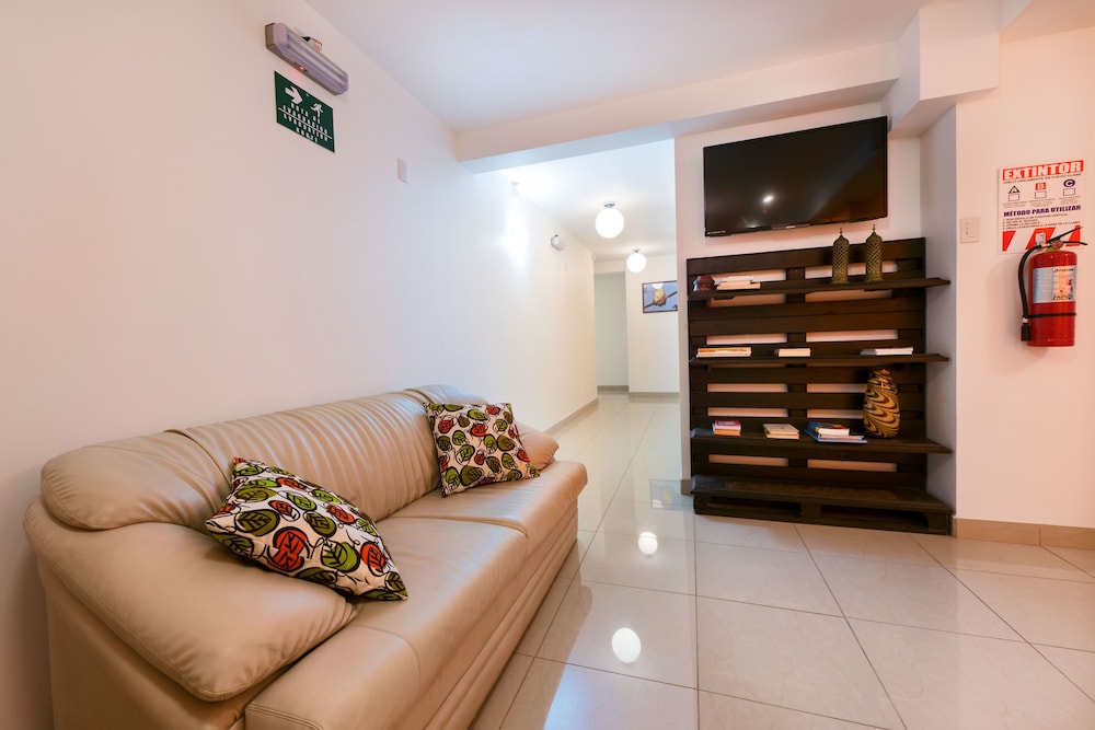 Hostel Del Paseo 36/50