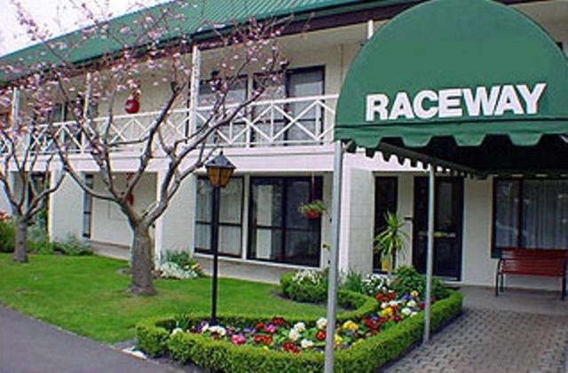 Raceway Motel 5/30
