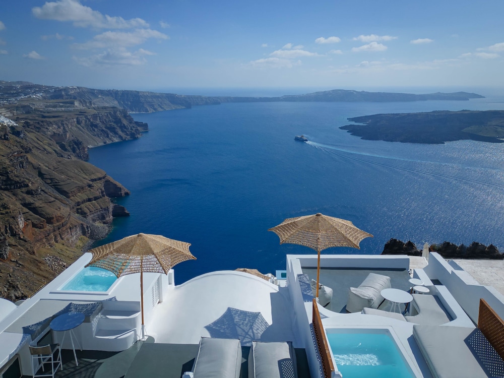 Cilon Suites Santorini 32/50