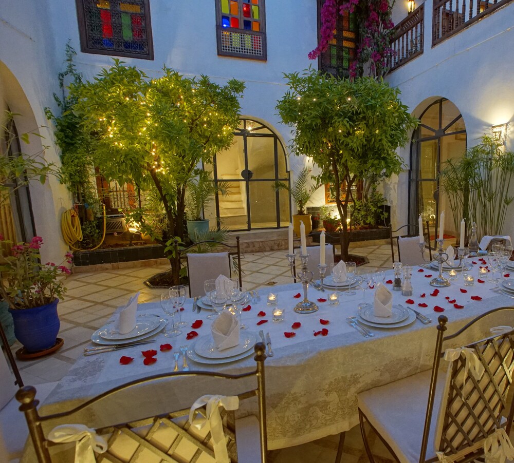 Riad Alma 62/72