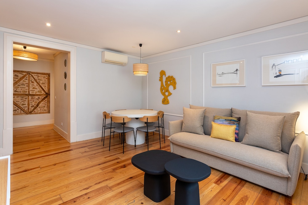 Casas da Baixa - Jules & Madeleine 38/50