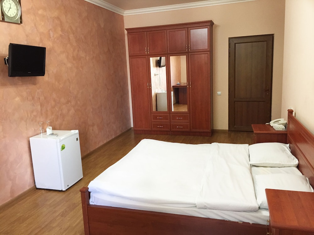 Primer Hotel 30/49