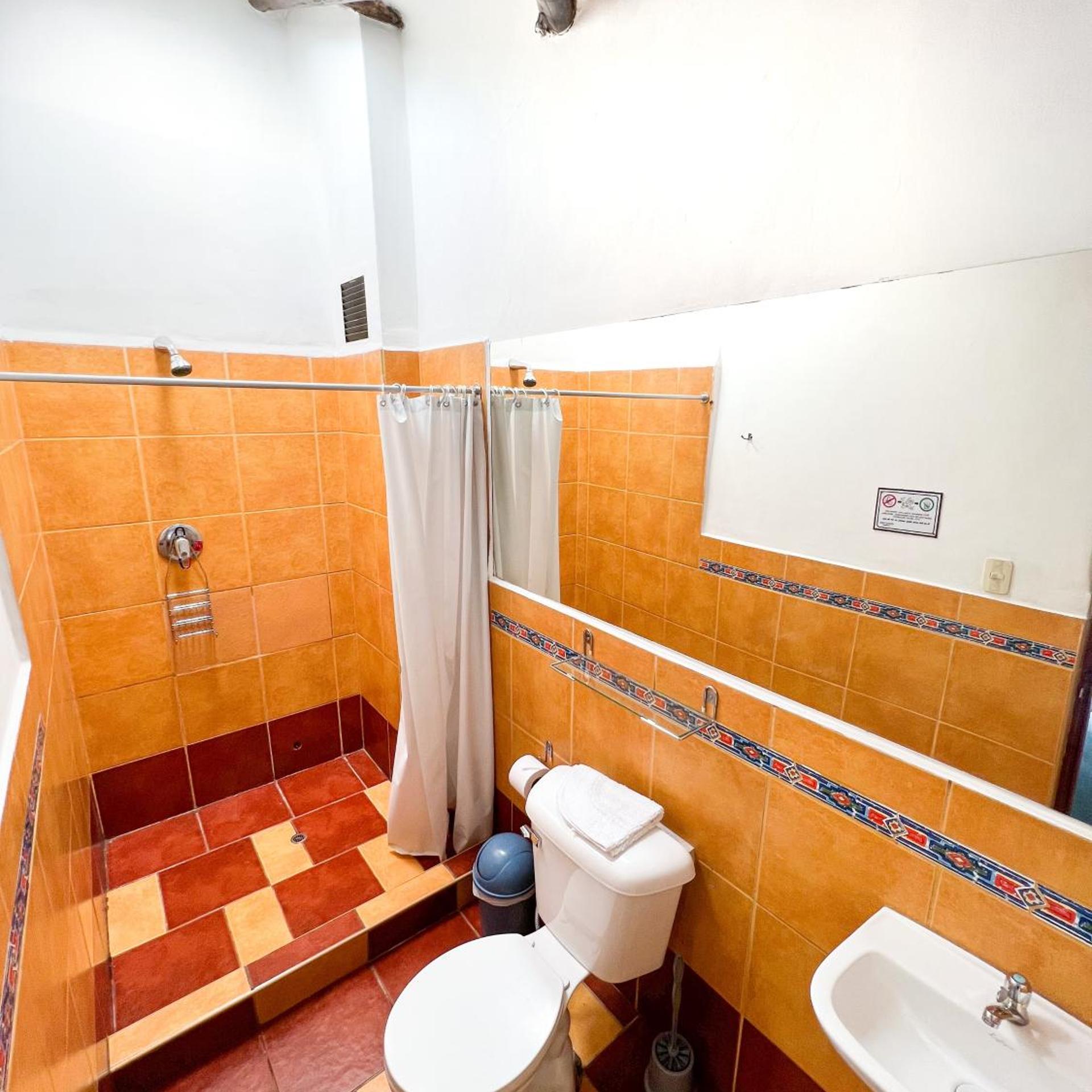 Hostal Teatro Inka 49/50